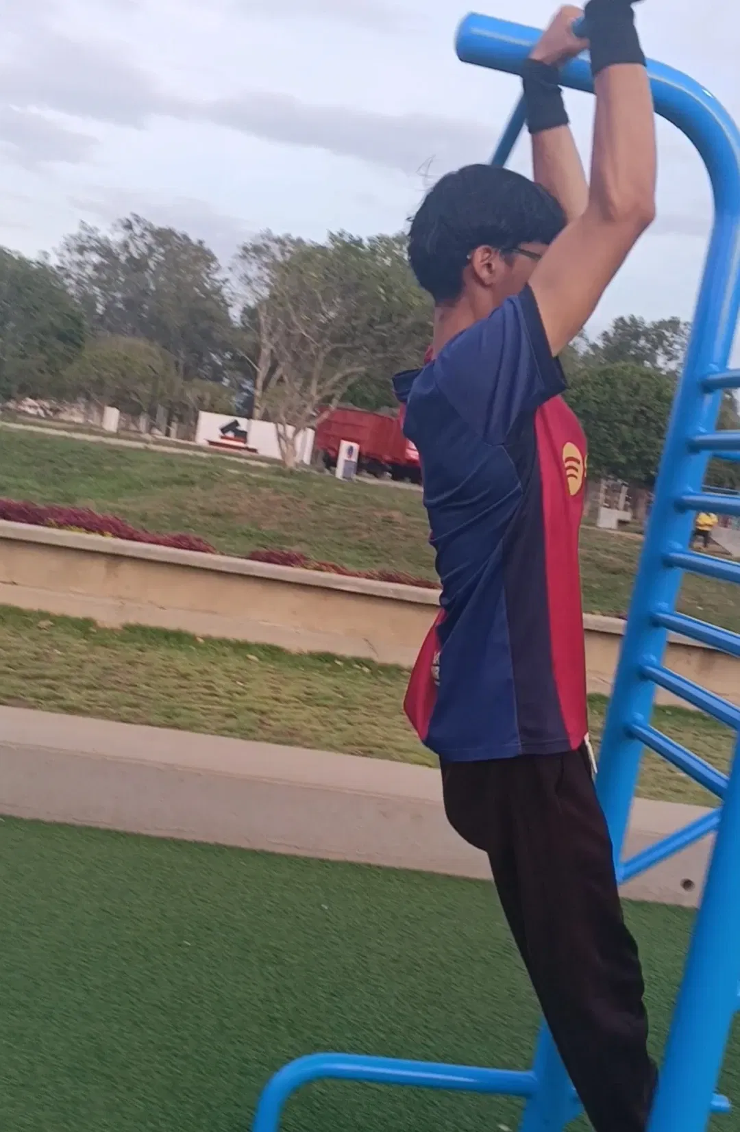 smFhU05LCGtc8hGi_1000219470.webp