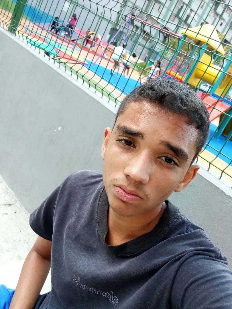E44i6NhcByVwocwr_1000418484.webp
