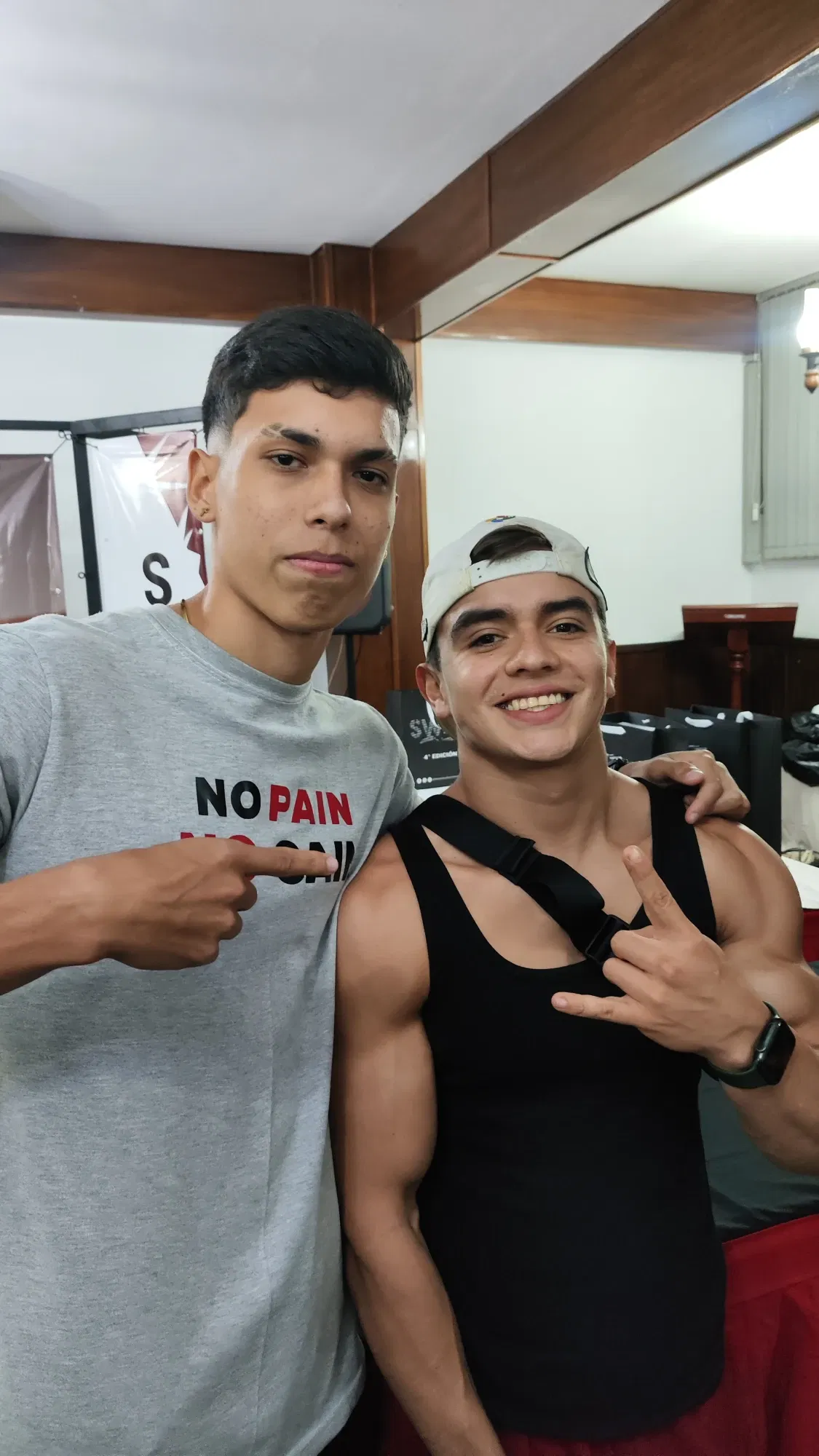 5y2PwjnMOeNseAss_1000514524.webp