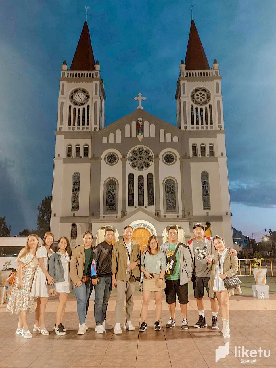 clitzda7000bi7yszfev0d4qy_1686640958506.webp