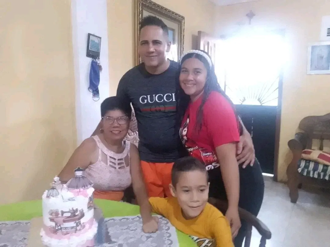 AYAadTTl1ha08Om4_1000839639.webp