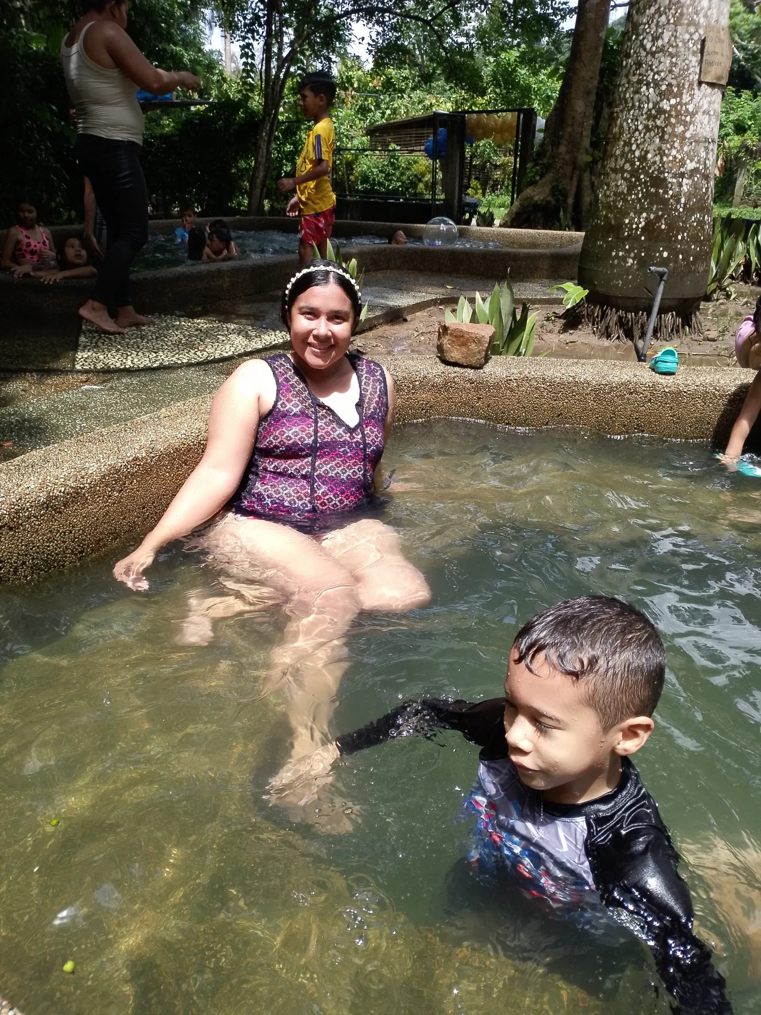 foyhYslJ1hMIPor3_1000748895.webp