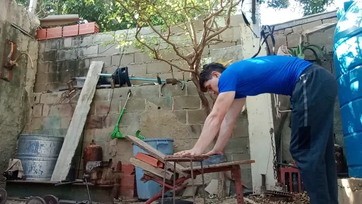 Plancha y Pecho en casa de mi amigo (ESP 🇪🇦/ENG 🇺🇲) 