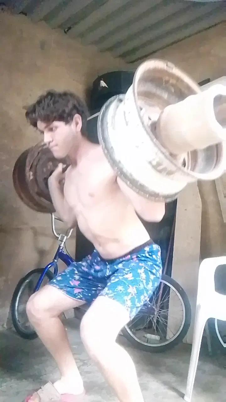 Pequeño entrenamiento de pierna y salida con mi novia (ESP 🇪🇦/ENG 🇺🇸)