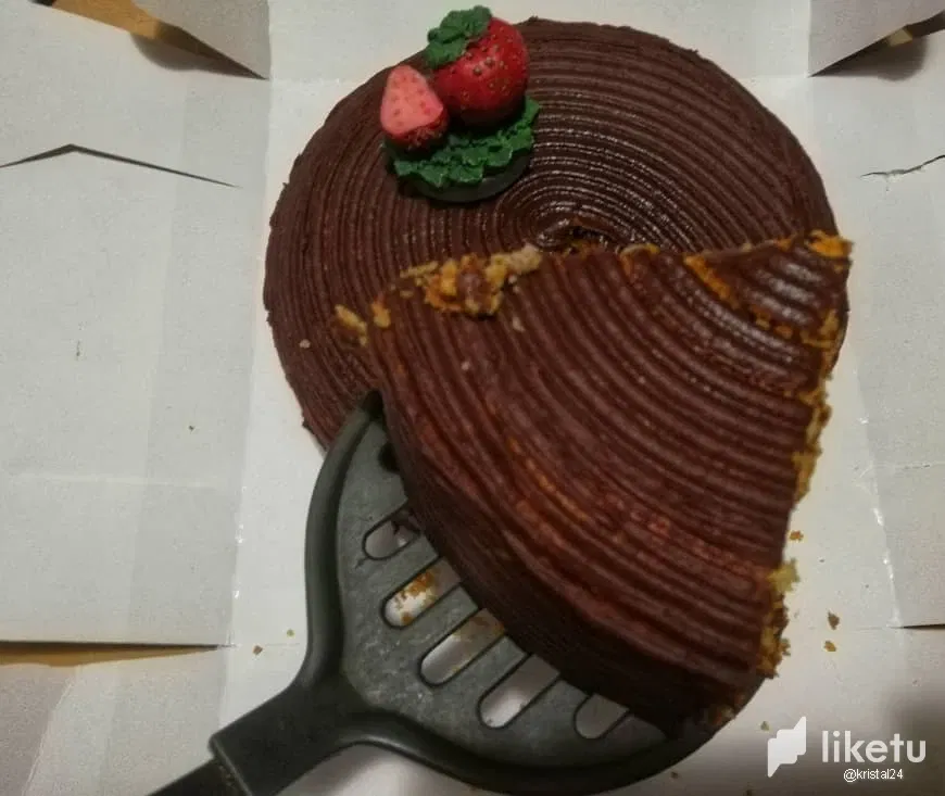 5tC33TiiYV82iP82_cumple6.webp