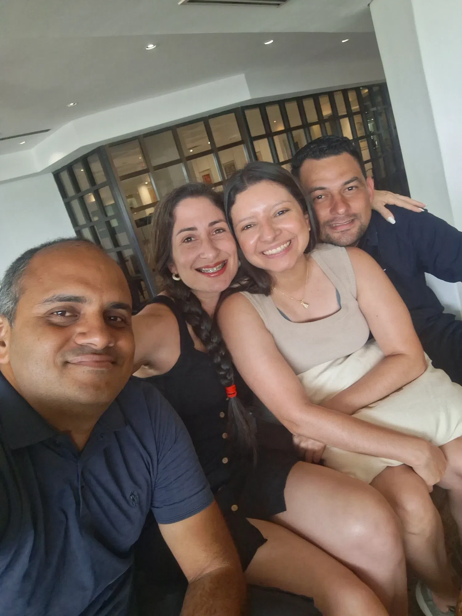 Disfrutando la visita de Andreina a Puerto Ordaz 