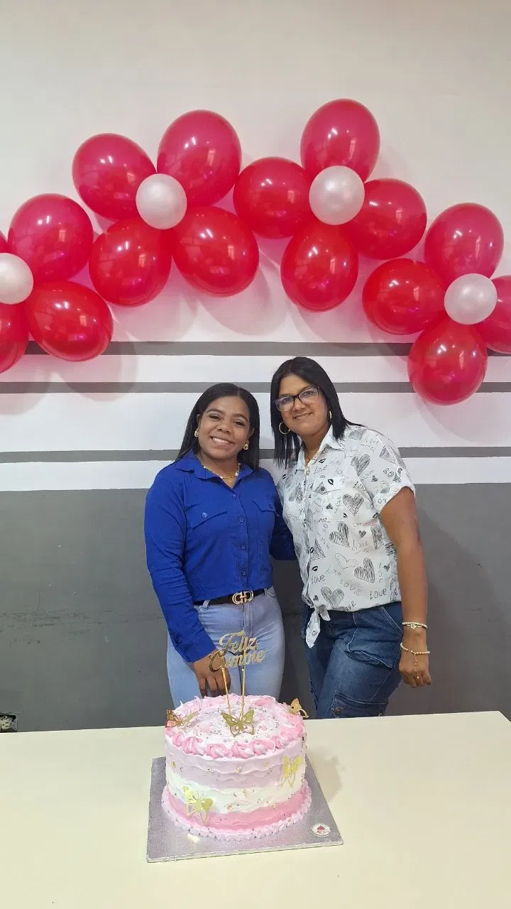 LplV8mrBWHiBRnmy_1000970856.webp
