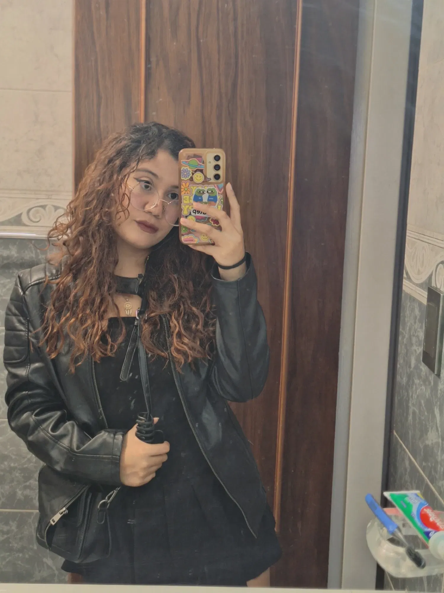 SIjm9idlYRaMbJ0s_1000770354.webp