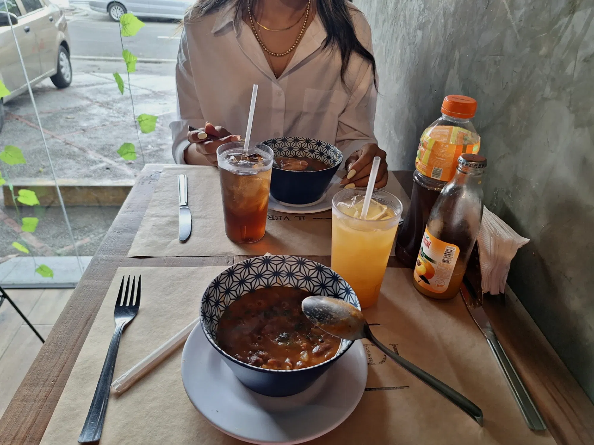 T6OFMZGwwgrQAzsV_1000813745.webp