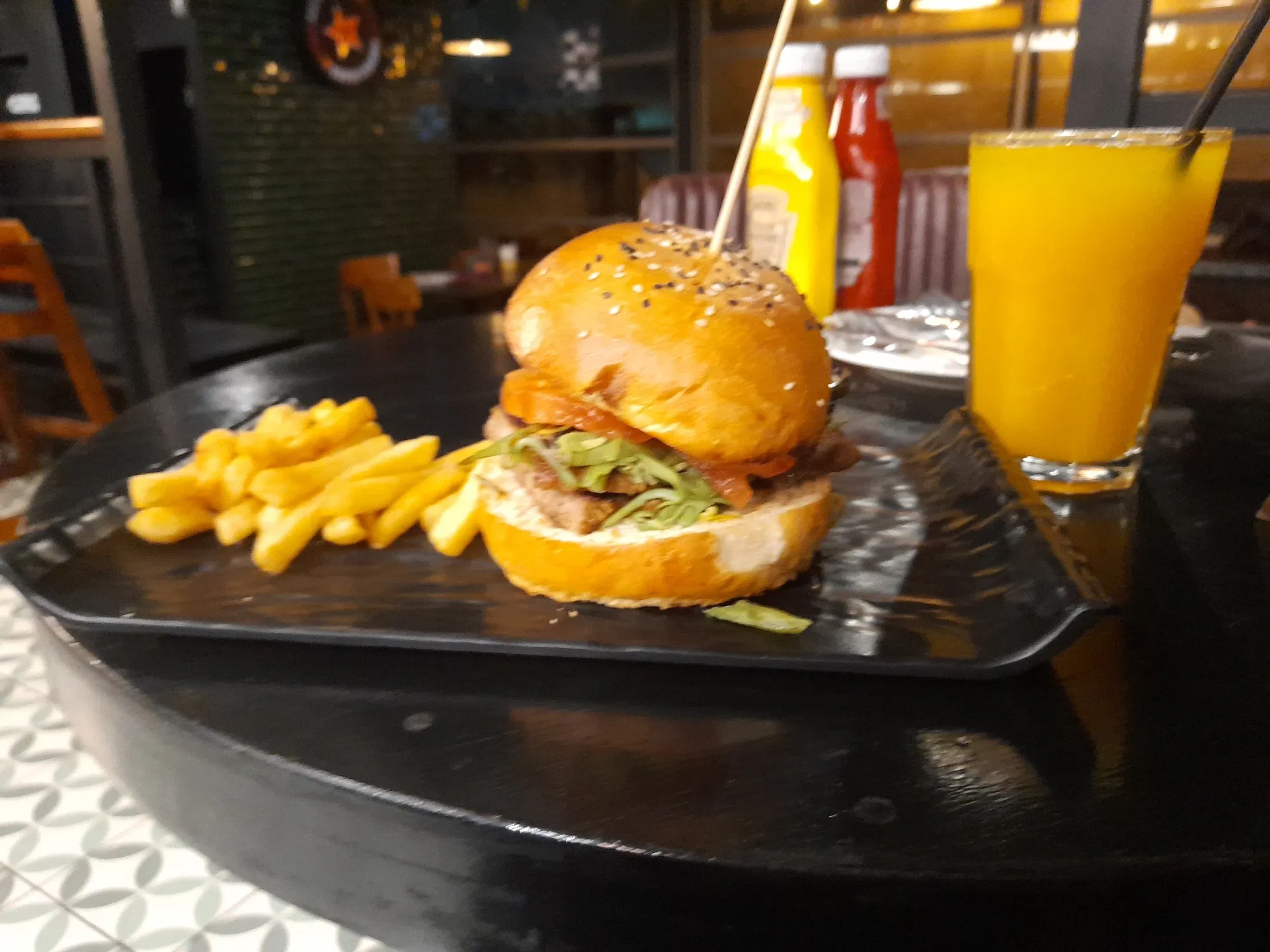 ulfMsGKqbaC6eSyO_20250616_223133.webp