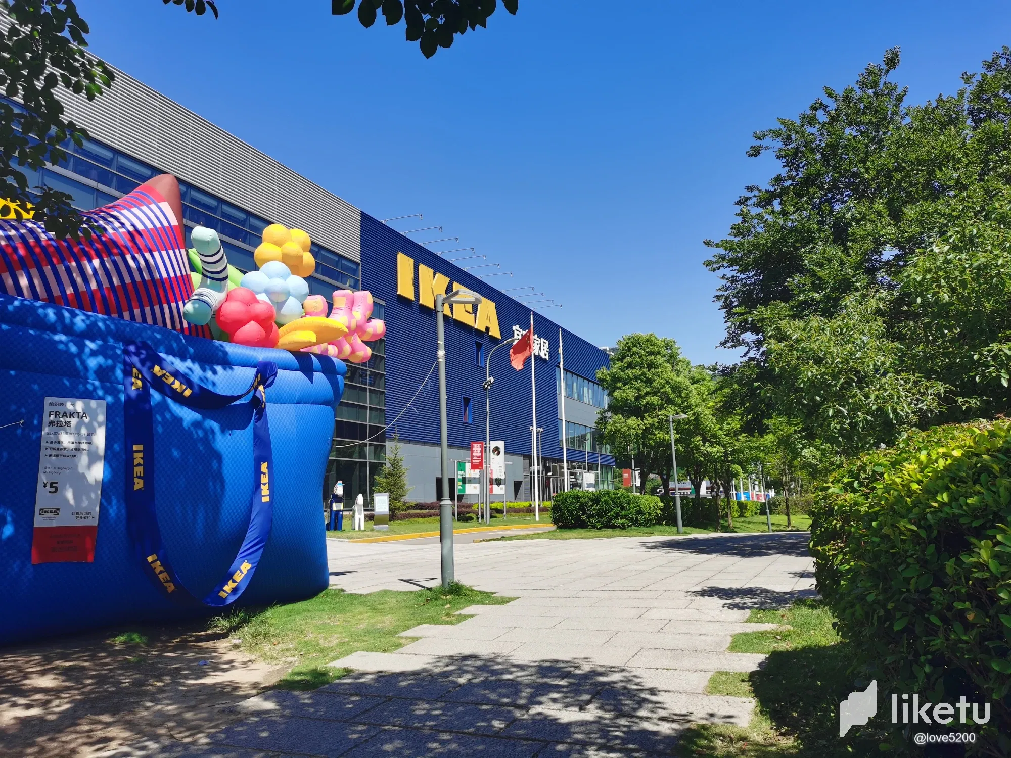 clw811pfj001k66szfz4kcquf_11.webp