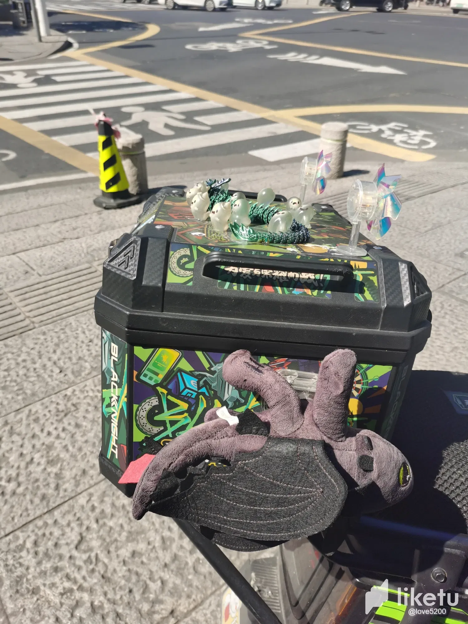 raPGSiBKzI7XciYL_5.webp