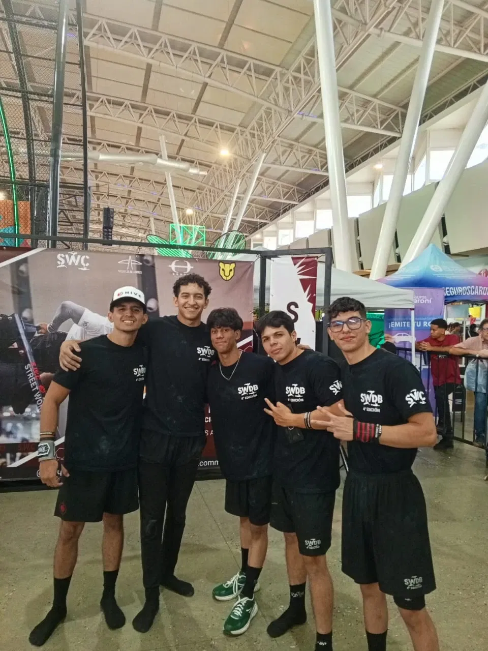 nJwXONHW0vPOCZmG_1000250127.webp