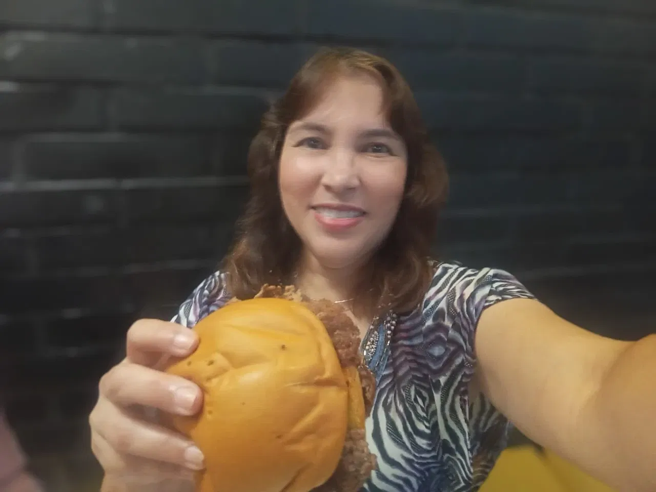 8sNje8VJAANvWyk4_4.webp
