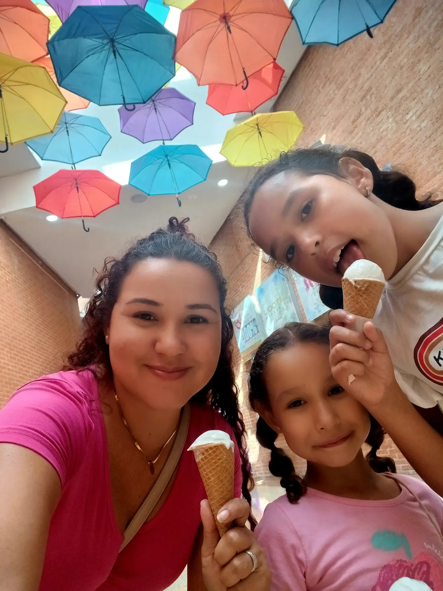 KzRgU3mRVgYQvBNn_20250326_153725.webp