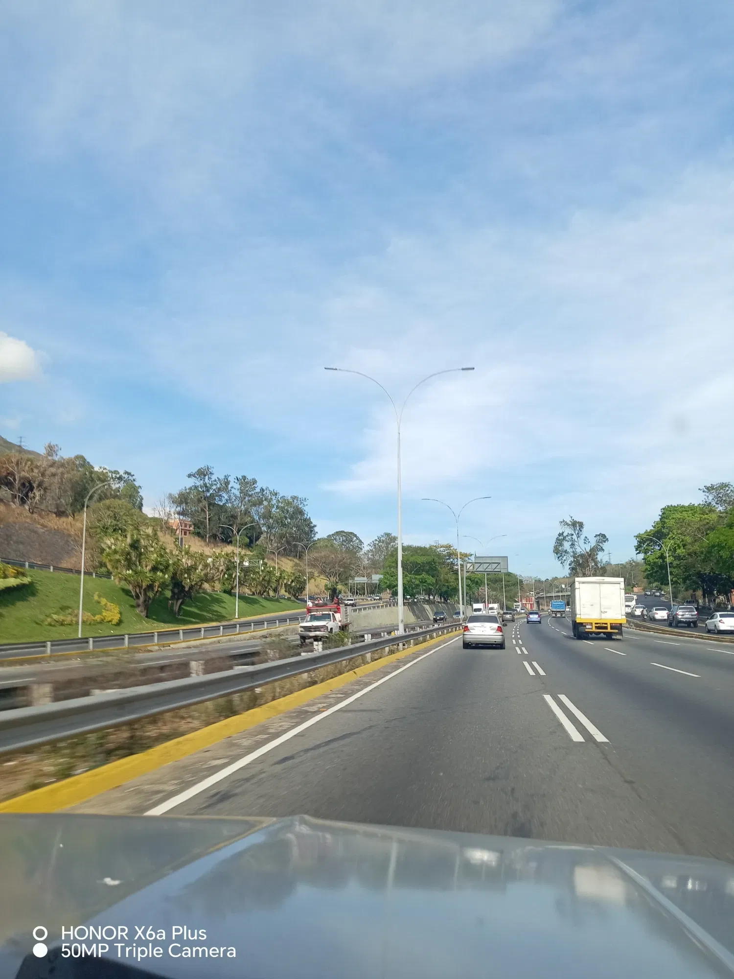 t56iJtHYtrgmv92t_1000479304.webp