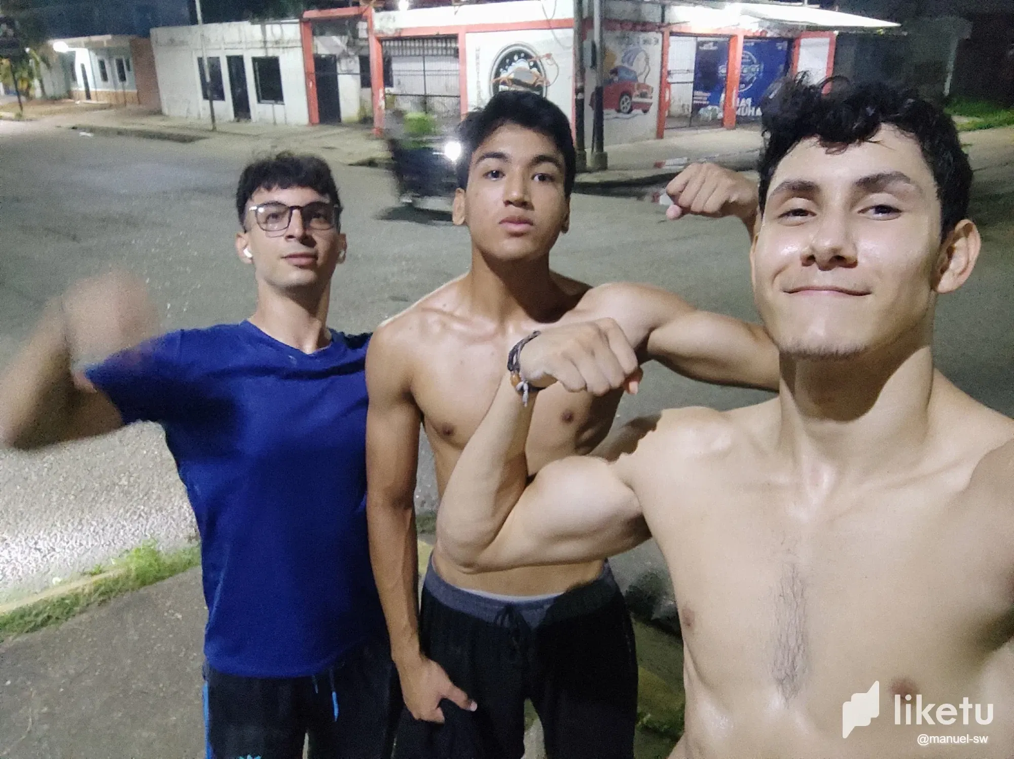 v3rSkgfHLNXwCZgB_WhatsApp_Image_2024-09-19_at_21.19.31_1.webp