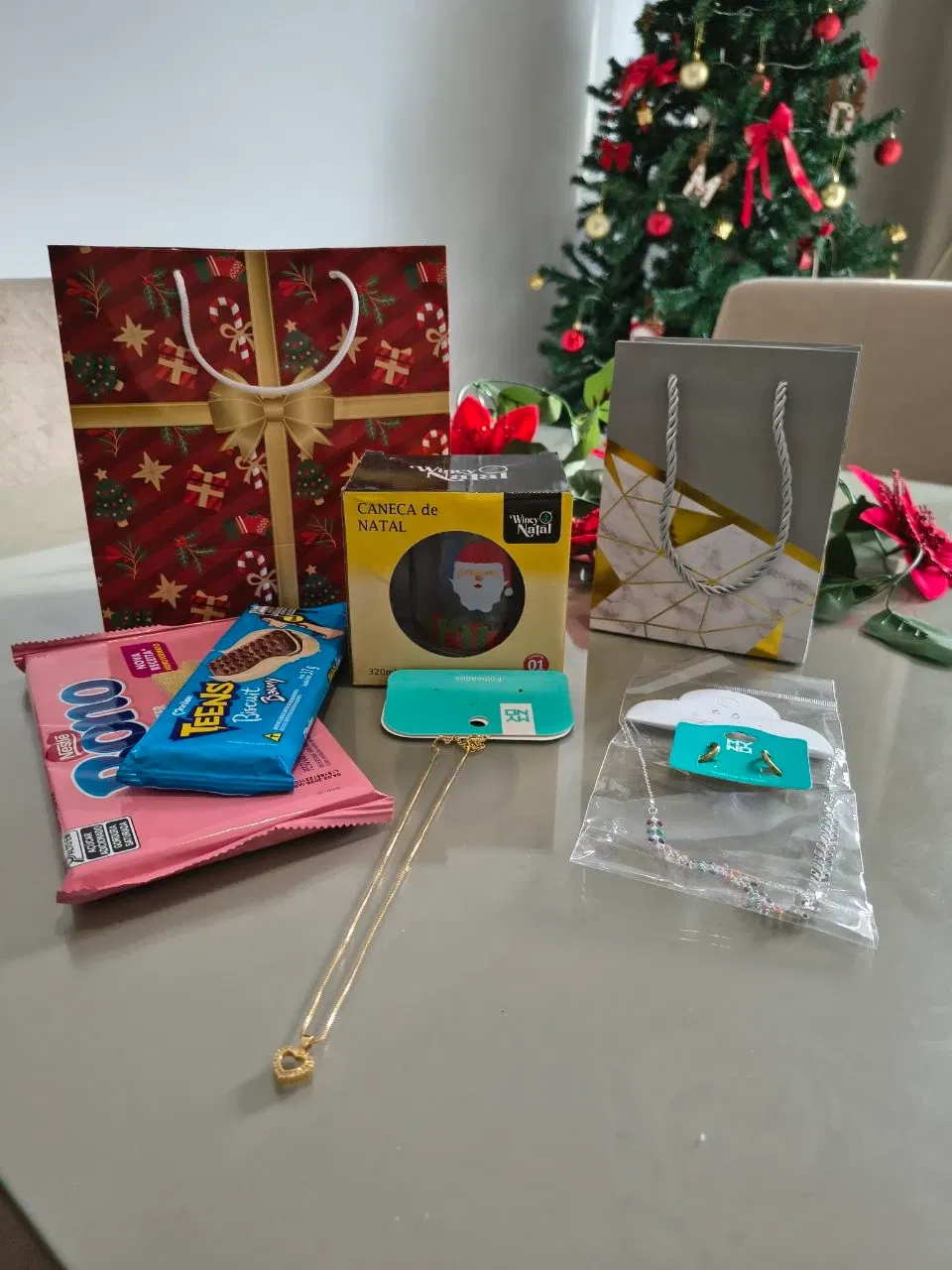 Intercambio de regalos con mis compañeras de trabajo 🎁 [ESP-ENG]