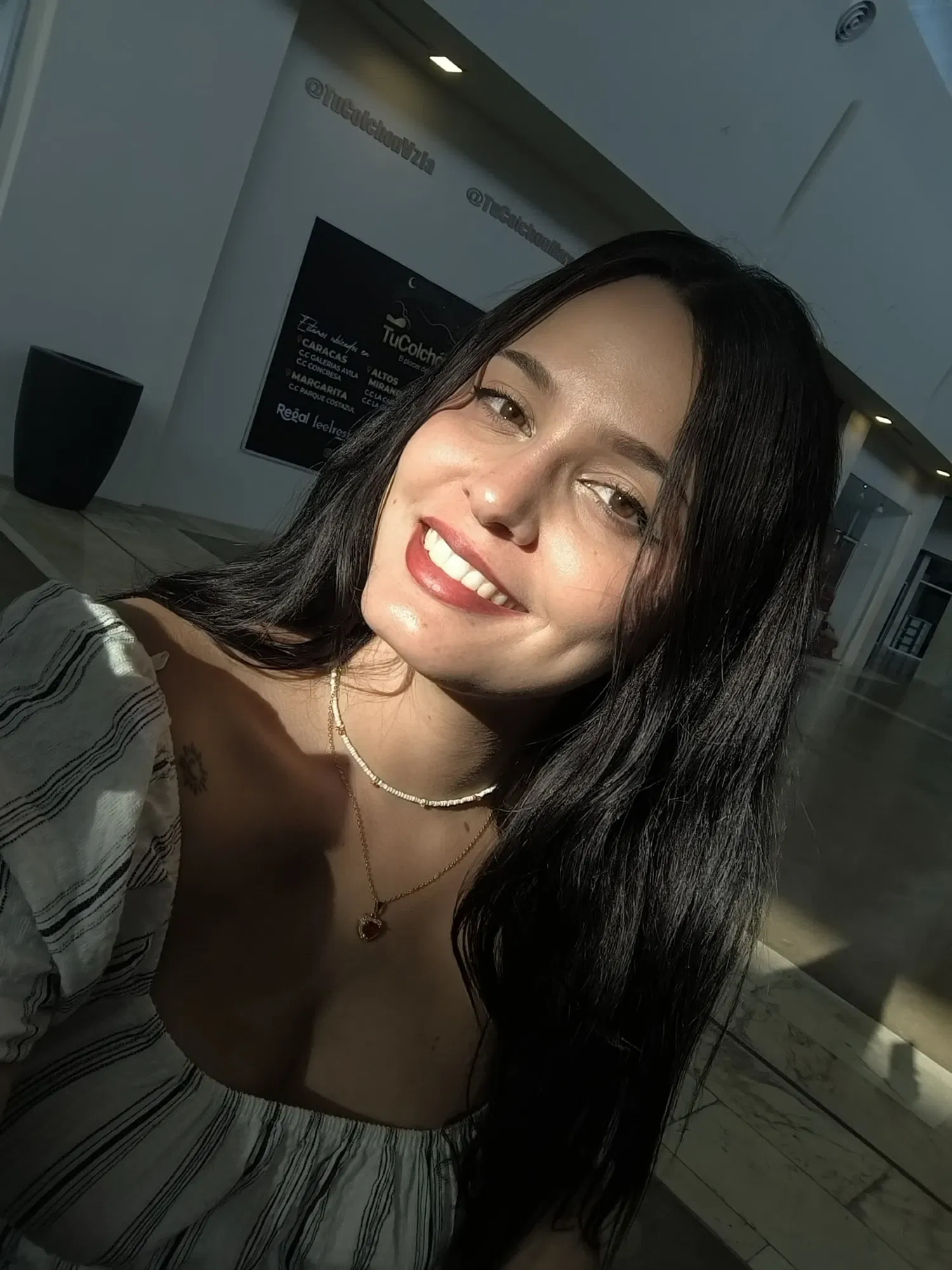 RuUIcDMd5jPZIToA_1000407499.webp