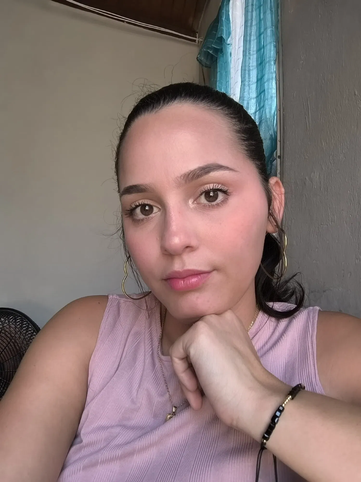 hht8apDH5mucxaXb_1000430806.webp
