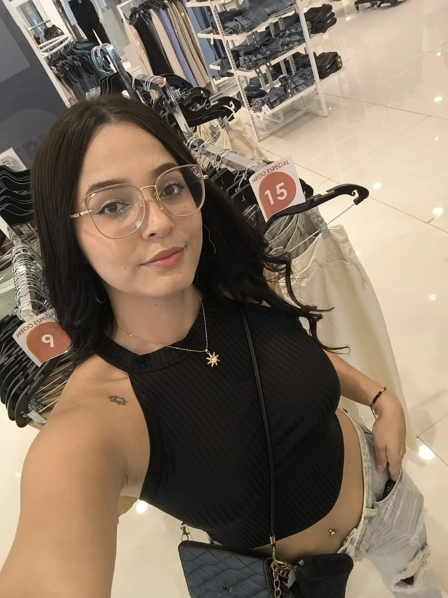 lIj0SvBfEf0cTgzu_1000422443.webp/