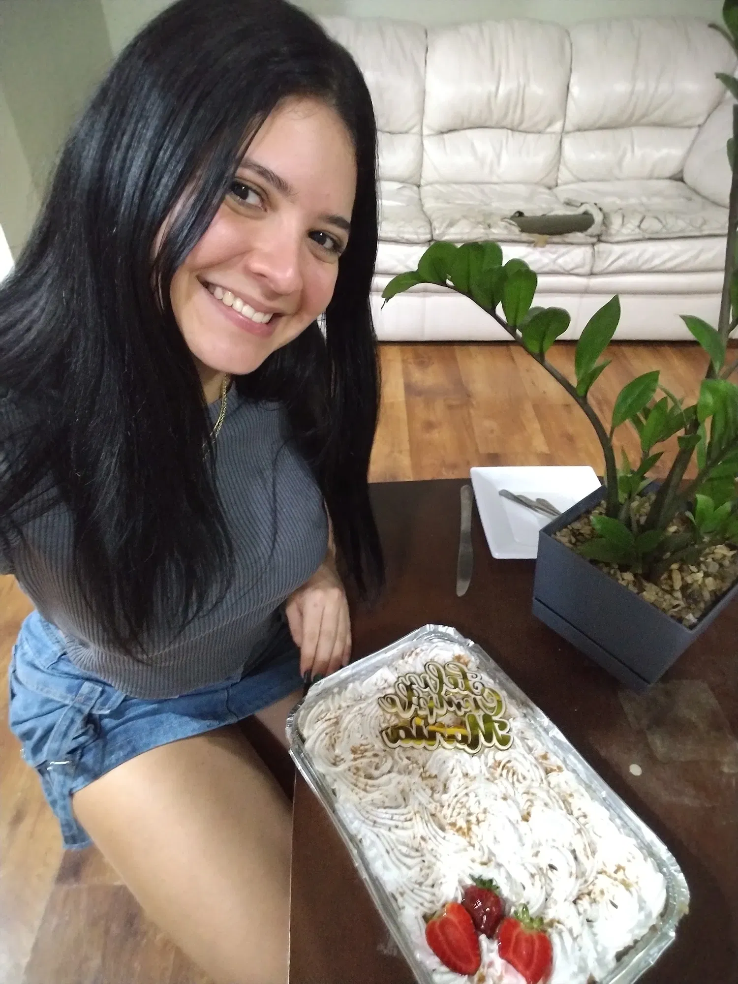 JpOVpIEl3rg1nIuF_1000112039.webp