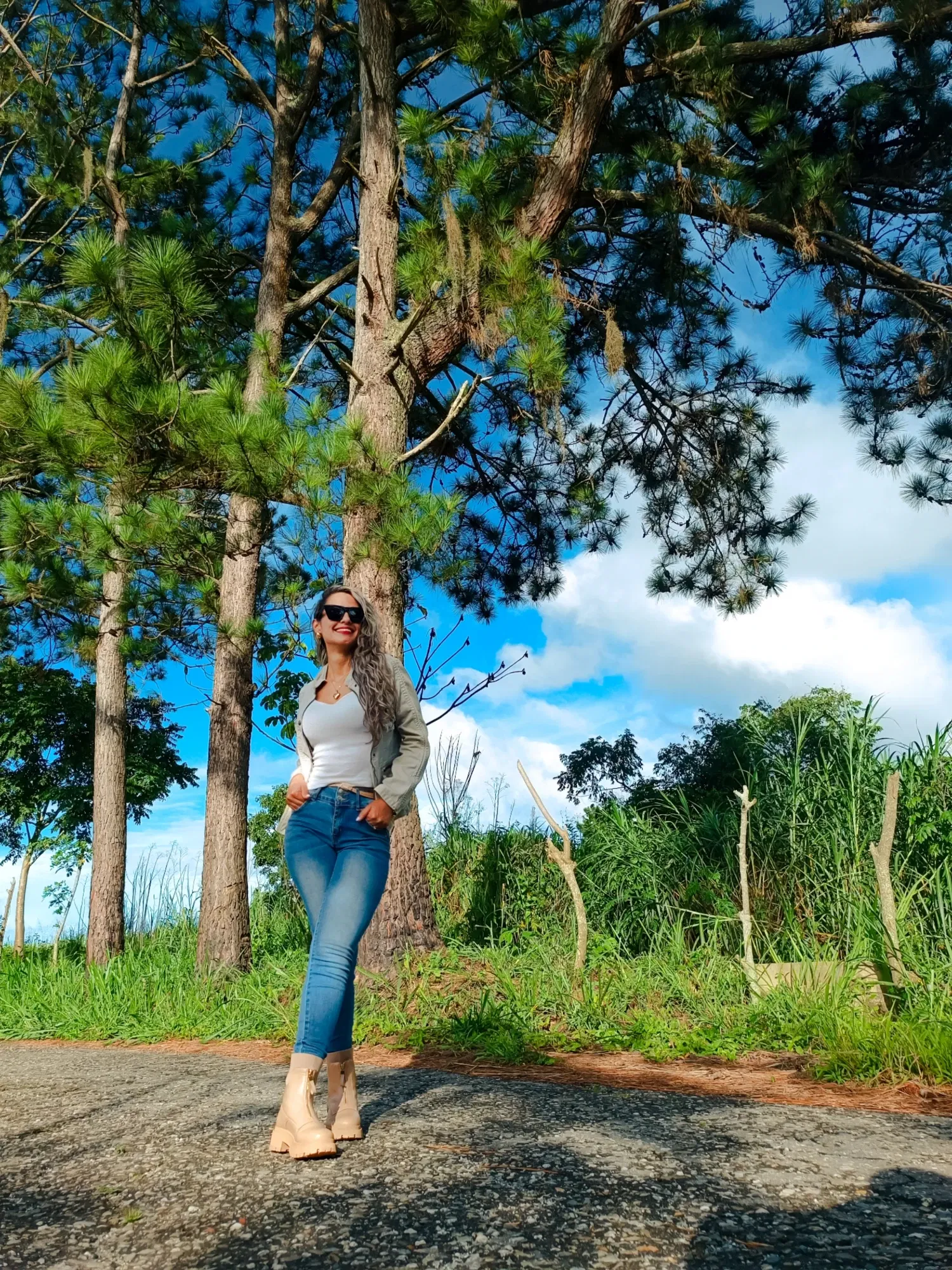 AMNeOv3AbUDJeHn8_Picsart_25-08-18_22-18-48-272.webp