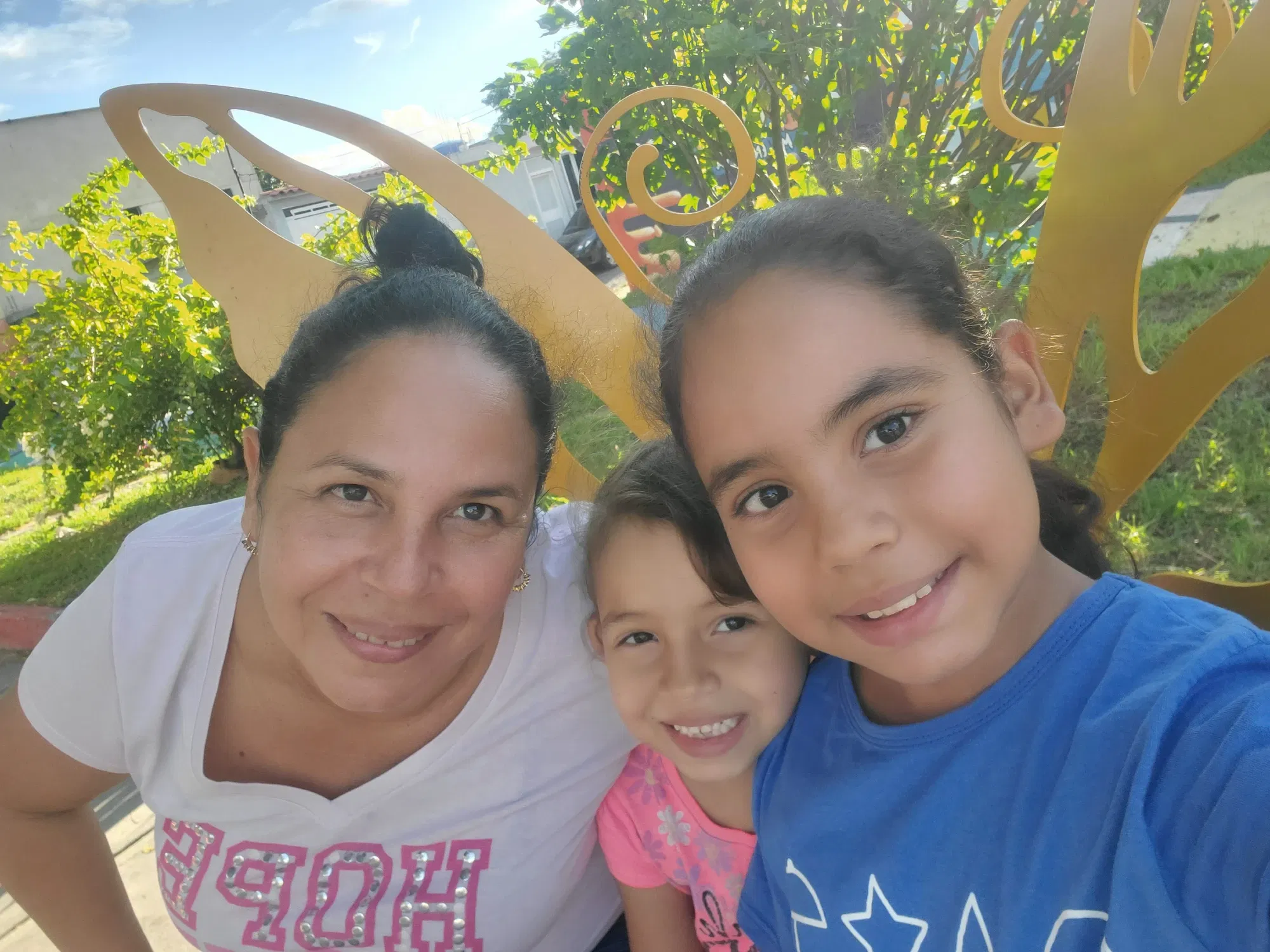 79FXLubN4hACoqqg_20250810_174222.webp