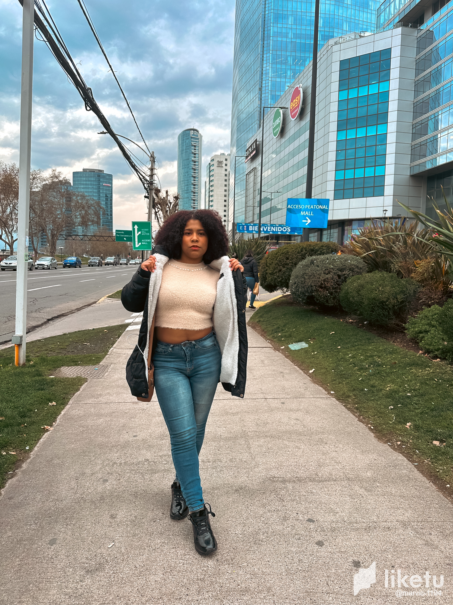 Posing outside Costanera Center🏙️📸