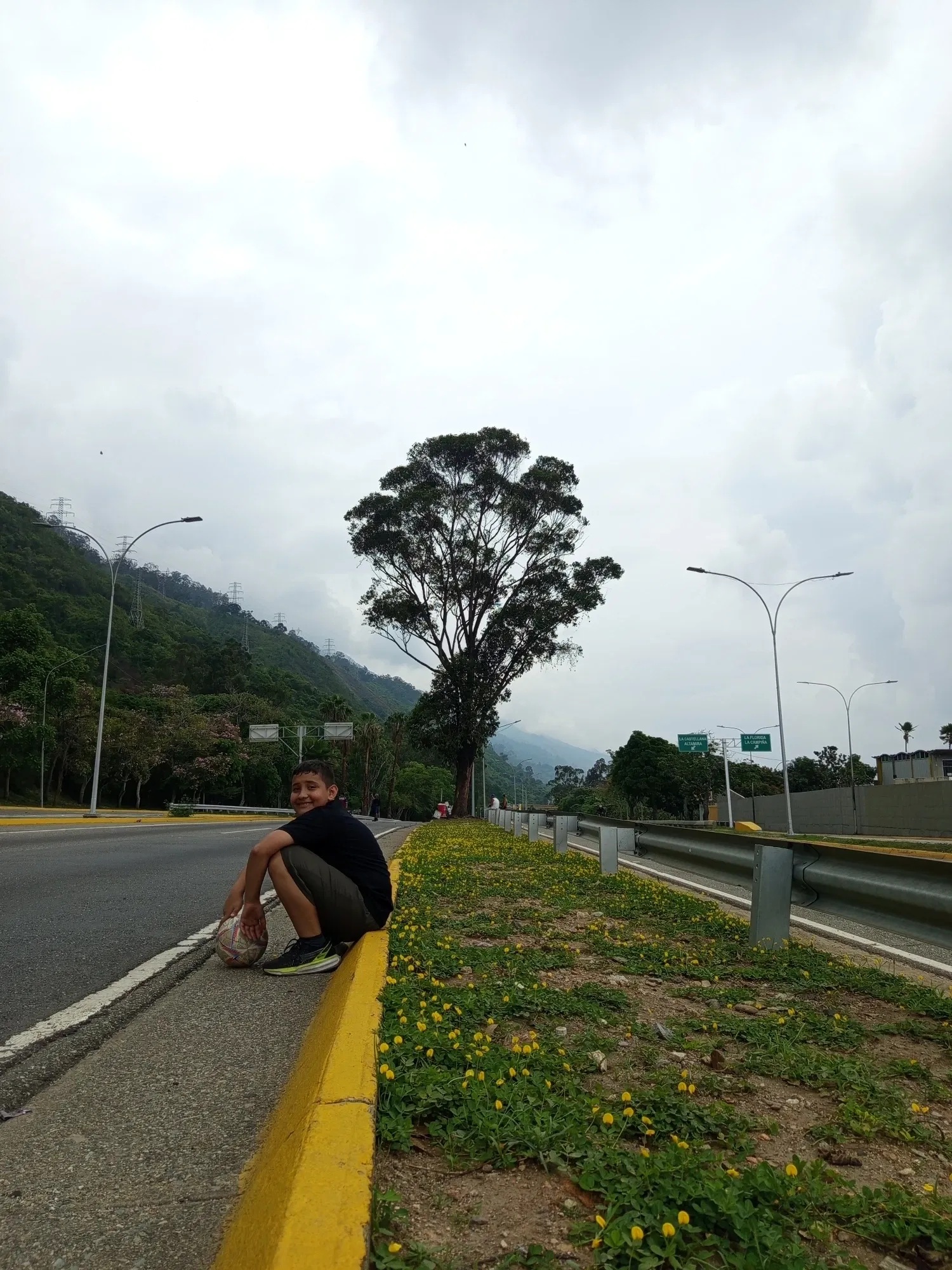 9zG0nRknxQe43GUV_1000214316.webp