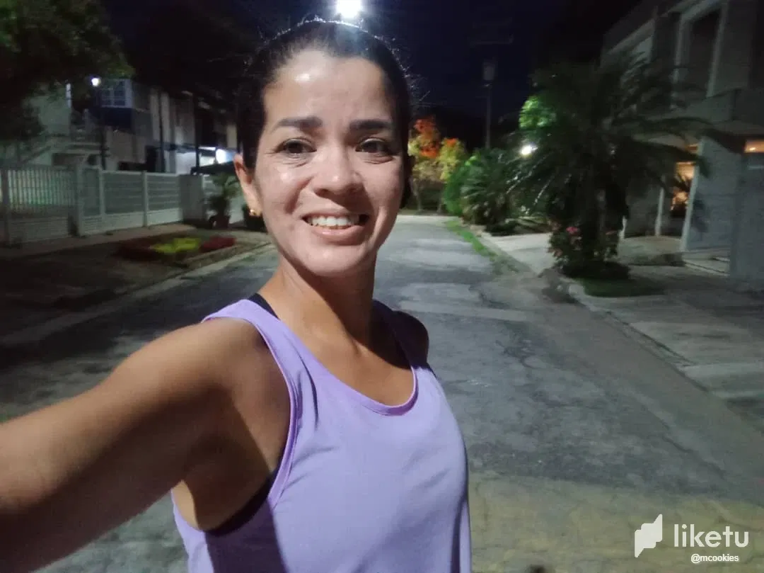 39Aq5kVLJfMjD2Qn_09052.webp