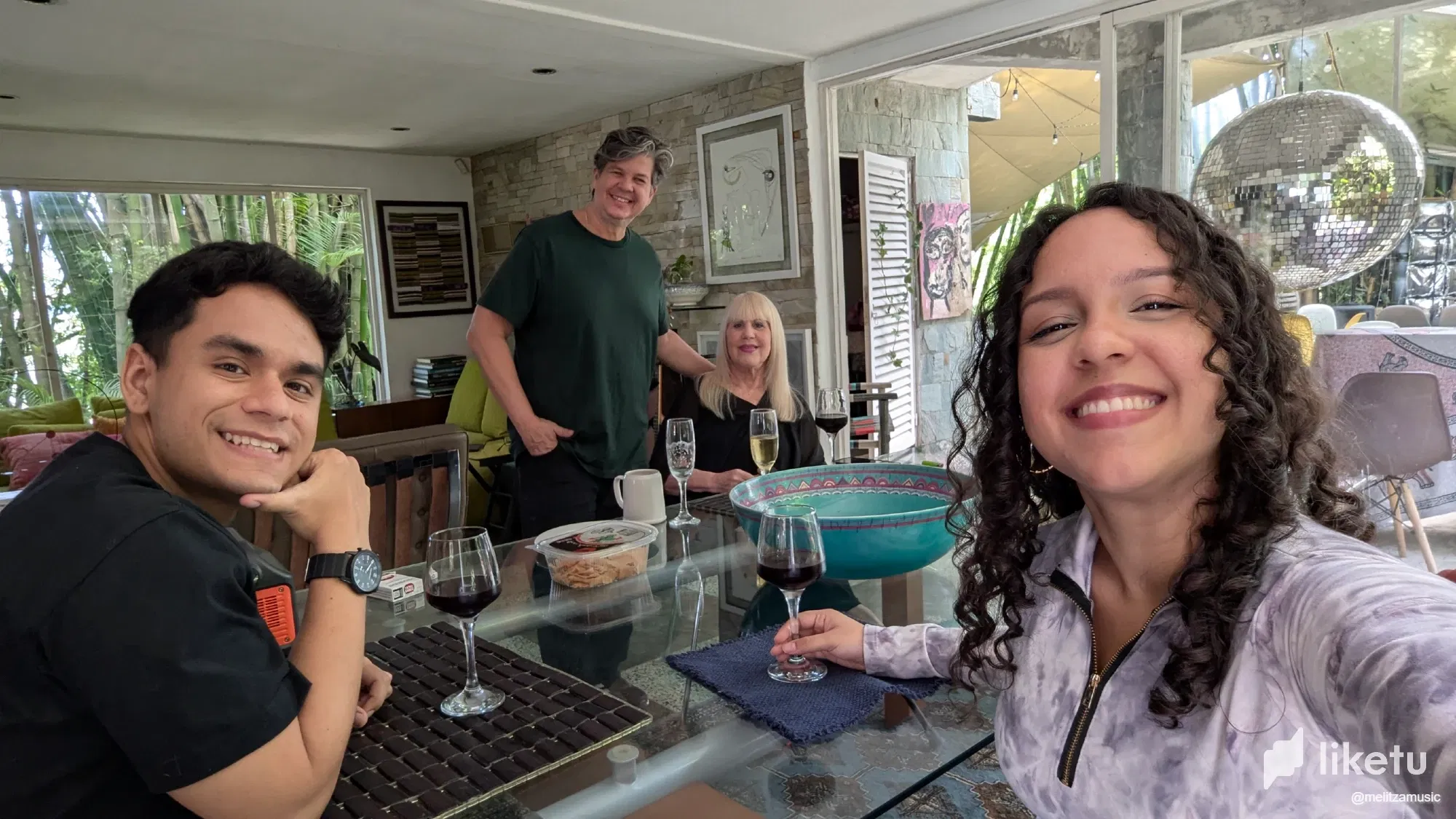 jKyFqyfPiHicNVXg_PXL_20250604_181101305.webp