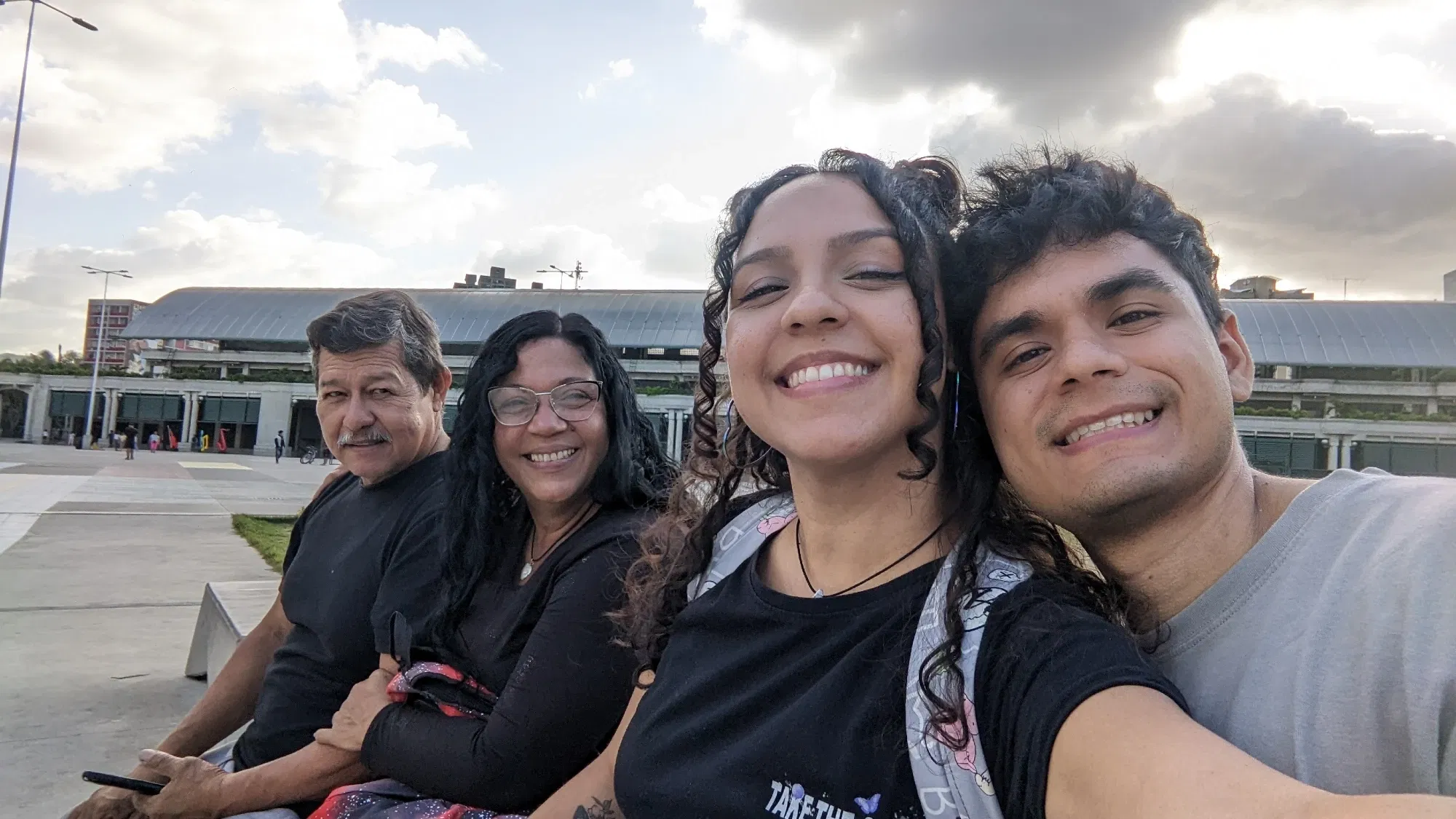 jbVWT09Wi6LFn6o6_1000006193.webp