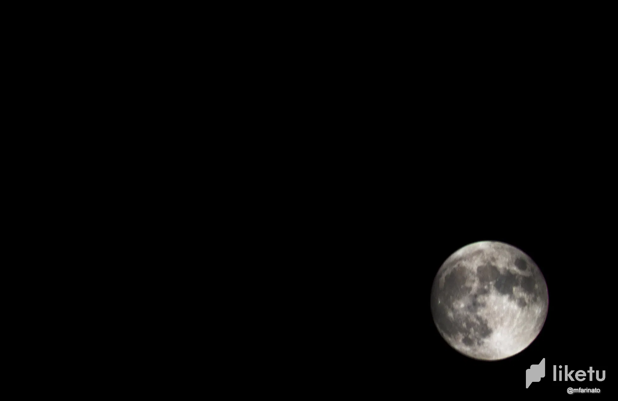cla730hf9007v2cmj4v988nbi_full_moon_november_22.webp