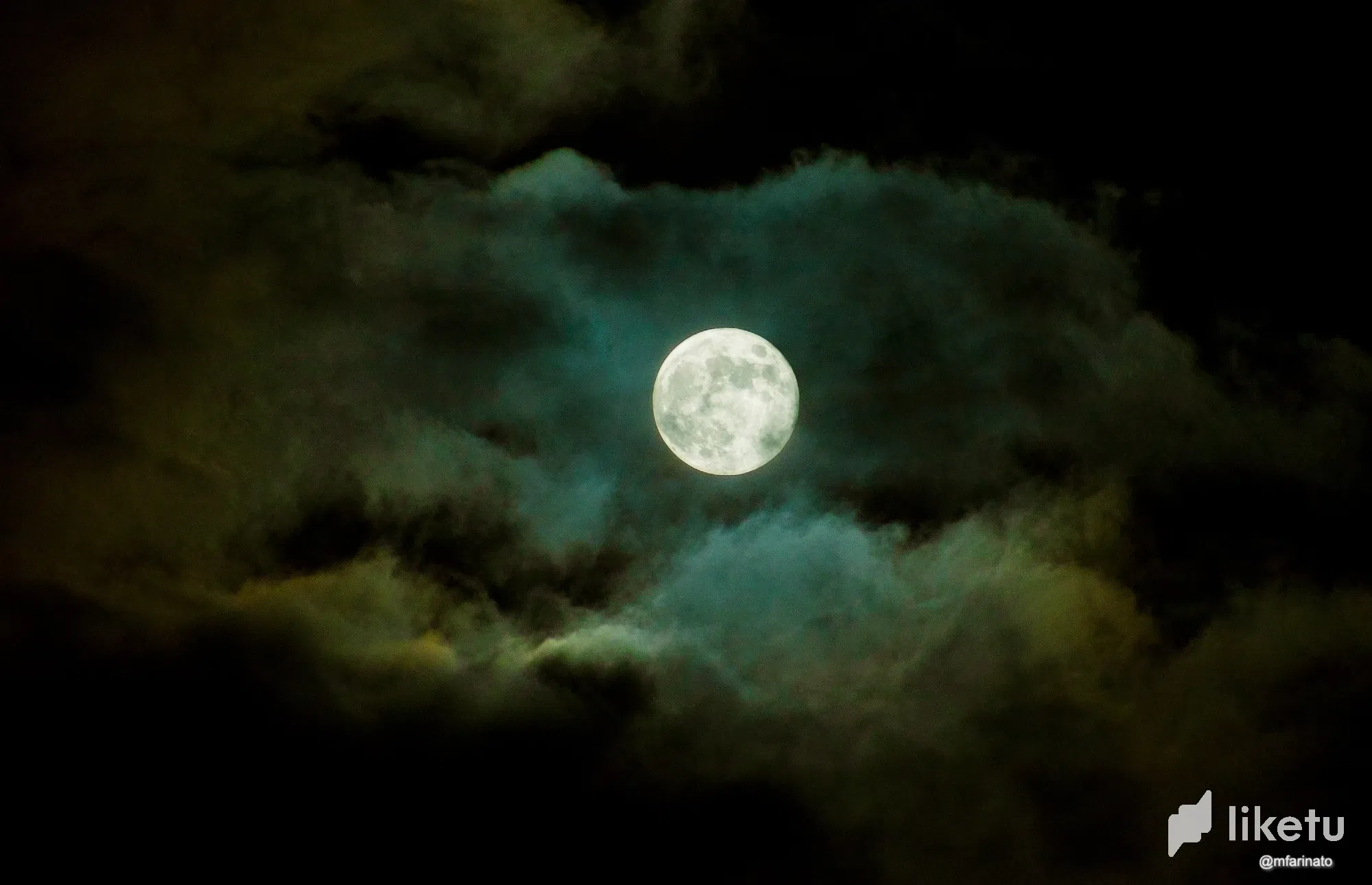 cla8nknhn00lz1hmj2nty3oqz_full_moon_november.webp