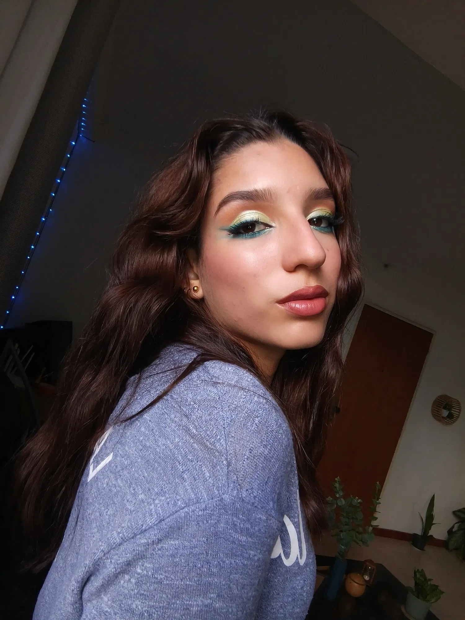2FrdPp5eUJEfPtu1_1000157930.webp