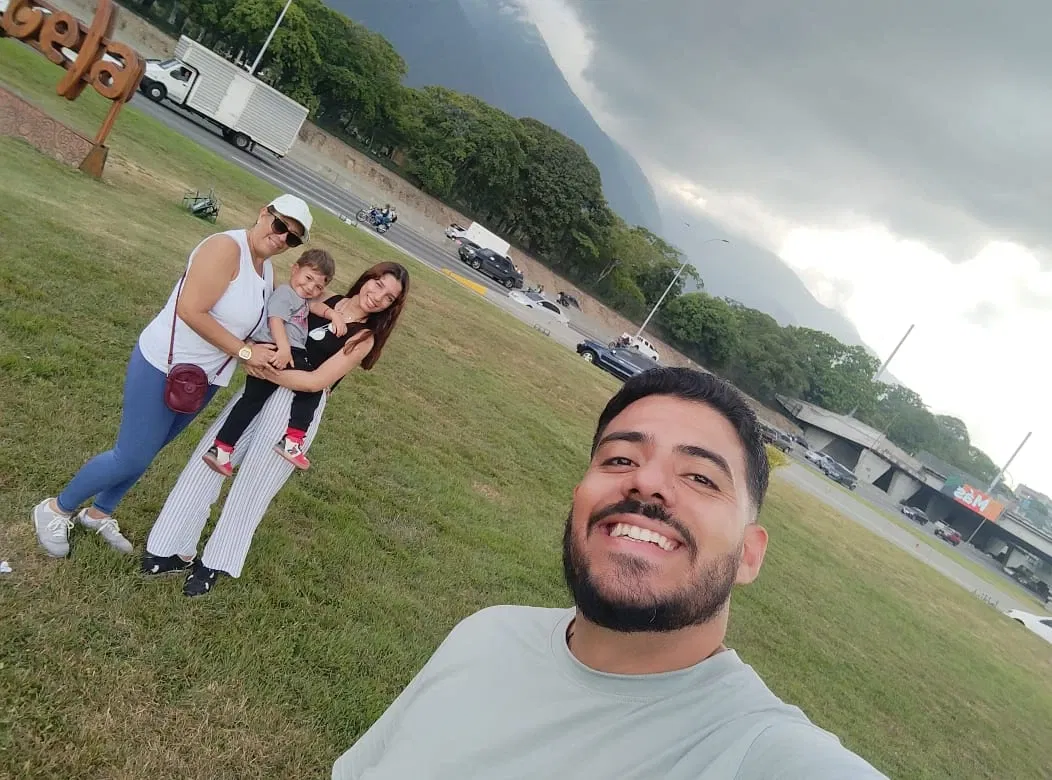 el2WAxTKI5UJEYIr_1000160037.webp