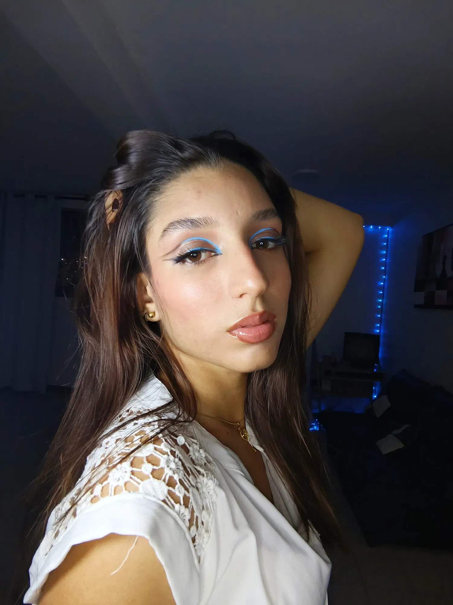 zVKZ3lAIcG6MBFaz_1000189130.webp