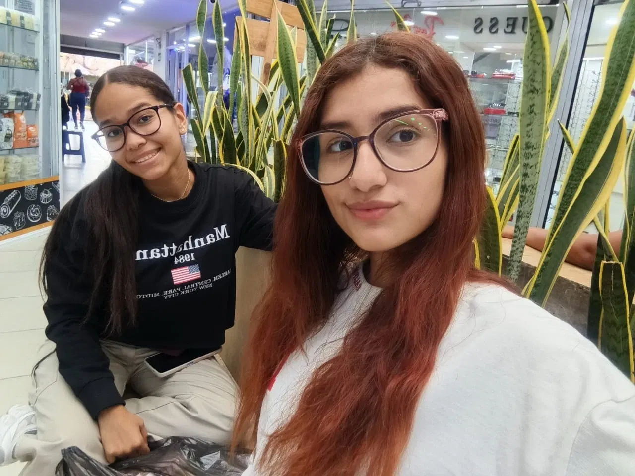 AQ6Cih2hT9QOycqK_1000996331.webp