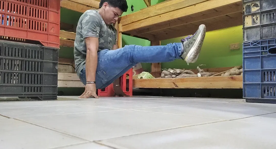 iieqsazX6l8b91Kg_1001624650.webp