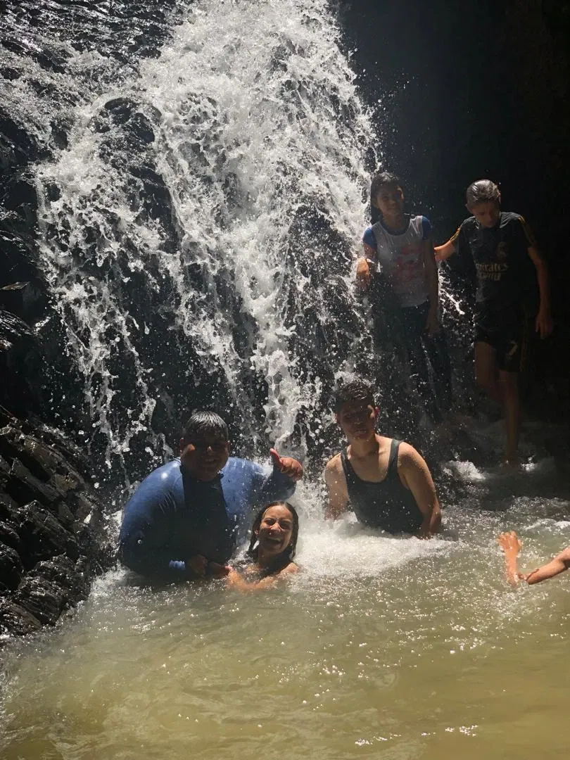 YKDF8jfLX4WY1pnO_6.webp