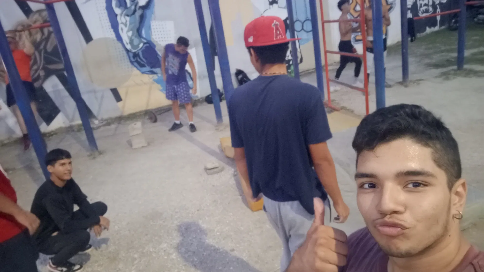 CDrBxCQYG7hRNthN_1000199841.webp