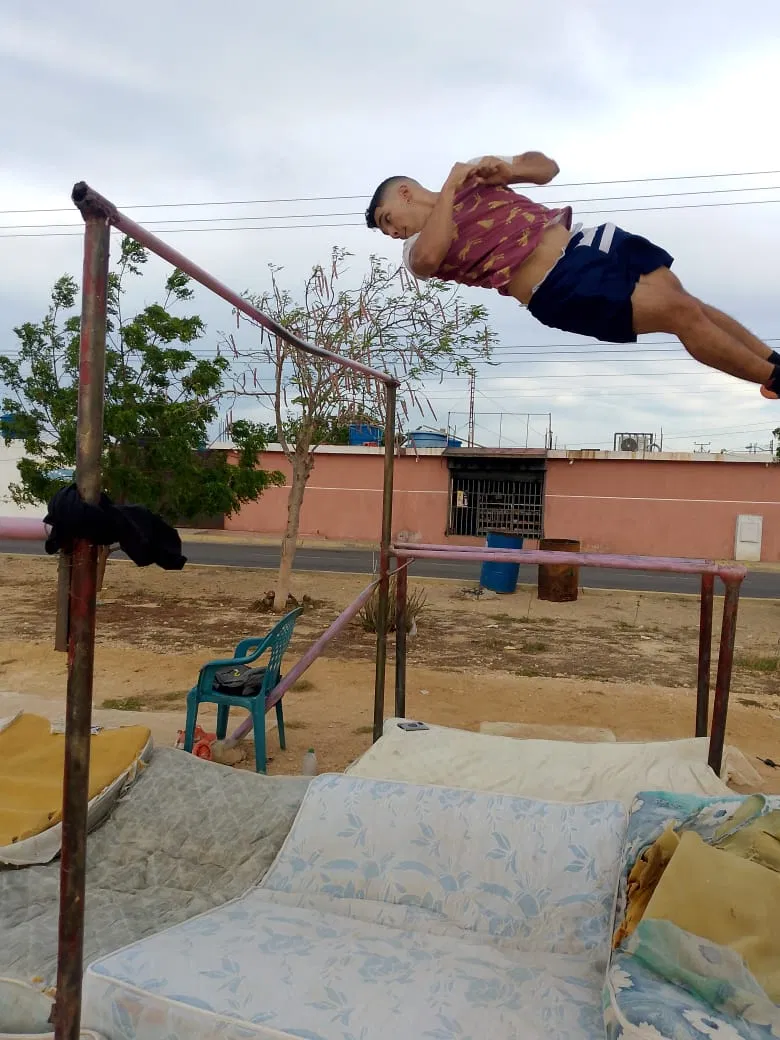 PUa5kA7o8QVih35X_1000139803.jpg
