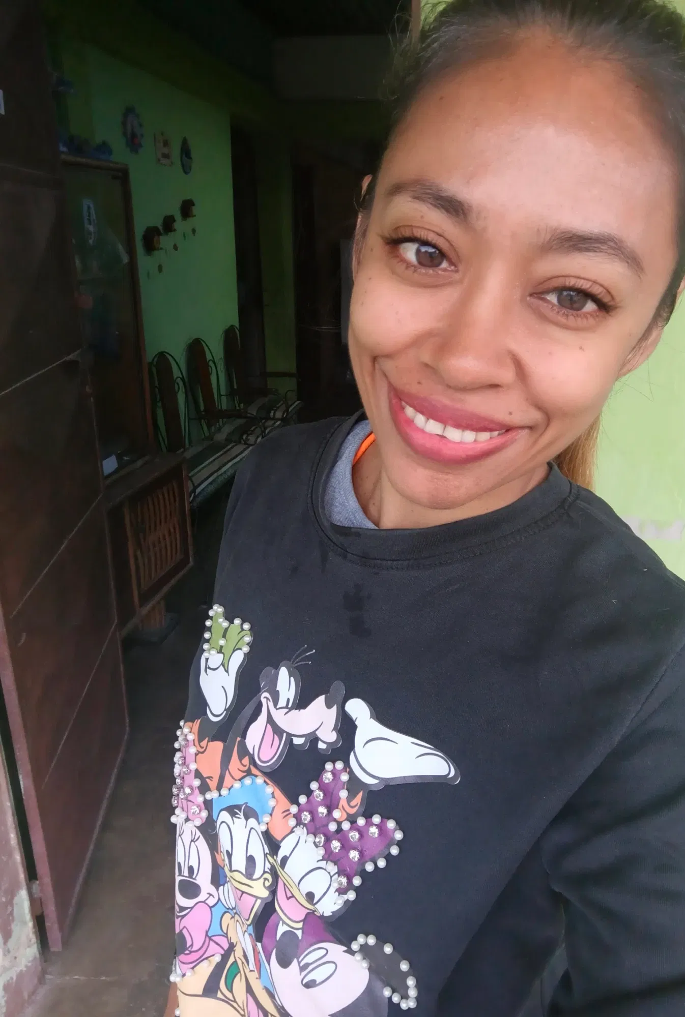 frTObV81mmxg9aHD_1000616358.webp