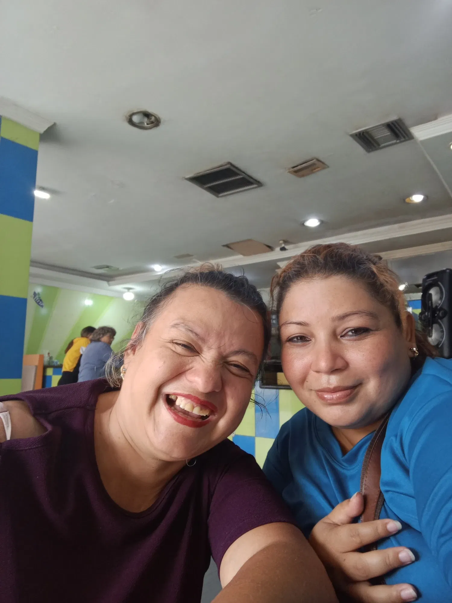 PpX0Yy60Ckfh5Fqd_1000059155.webp