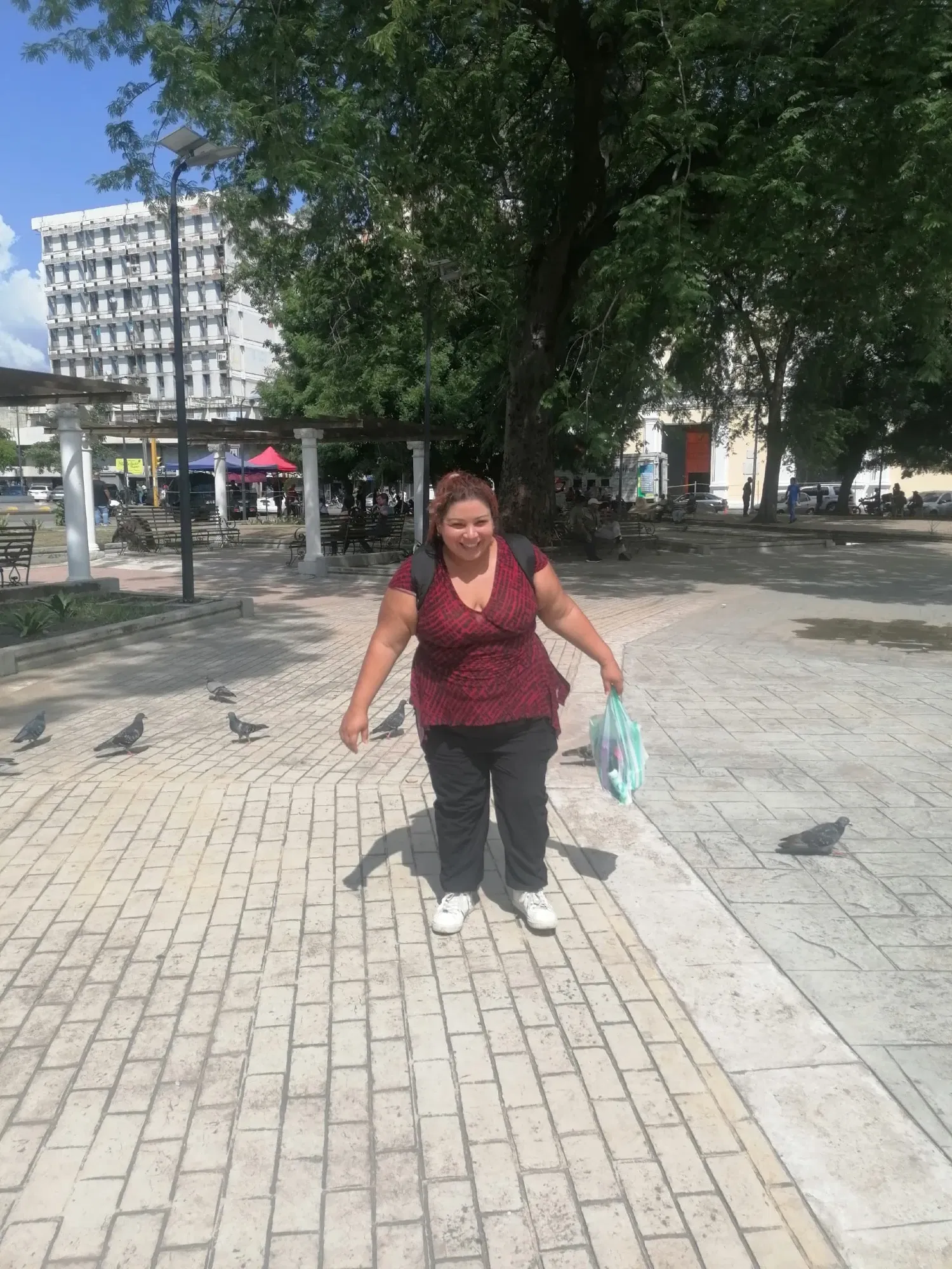 in50jvfHlNs7v6dB_1000311663.webp