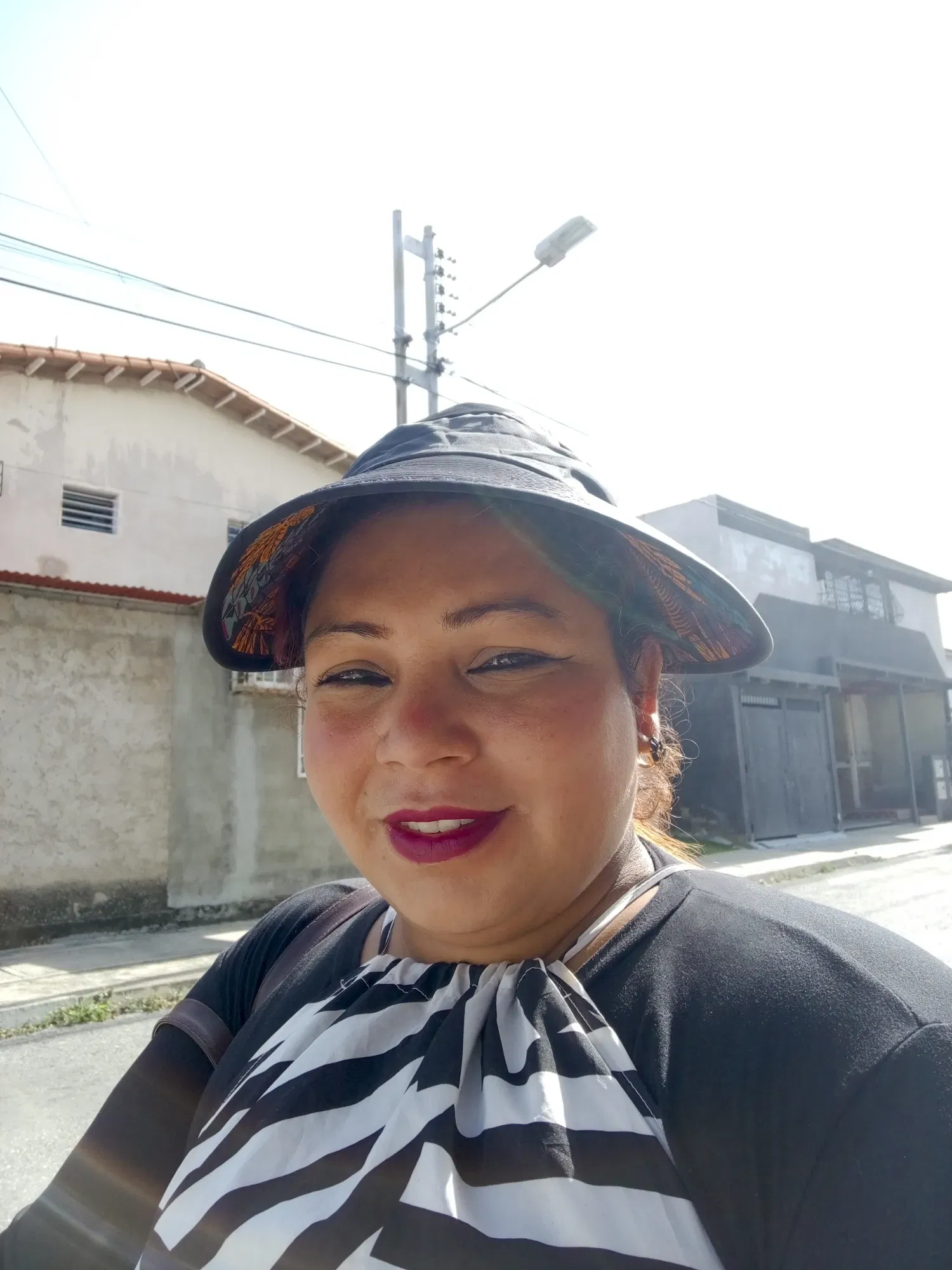 y6YsuHmaTCuixui9_1000230271.webp