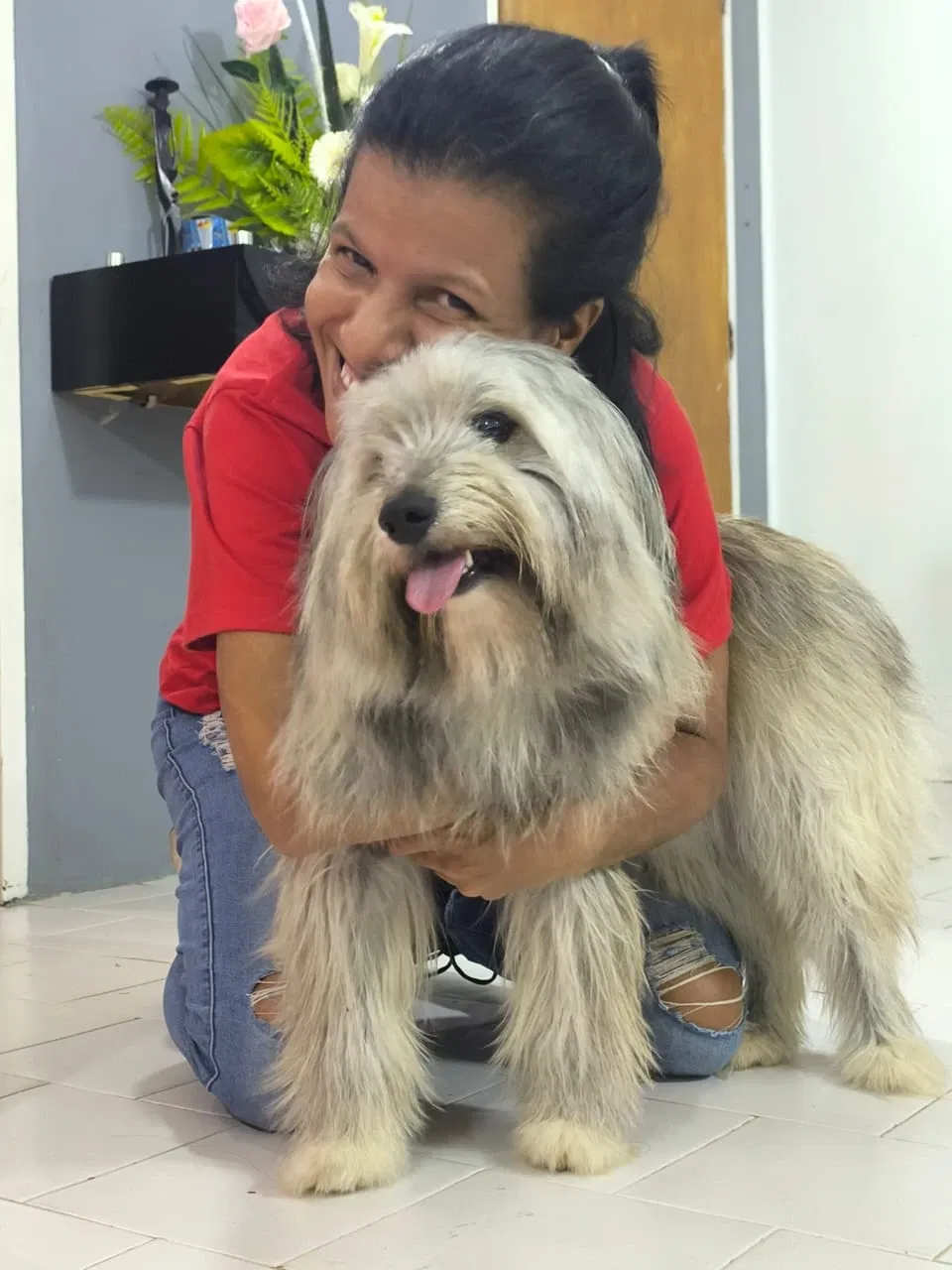g2MvoXSLIWGHdr6m_1000043386.webp