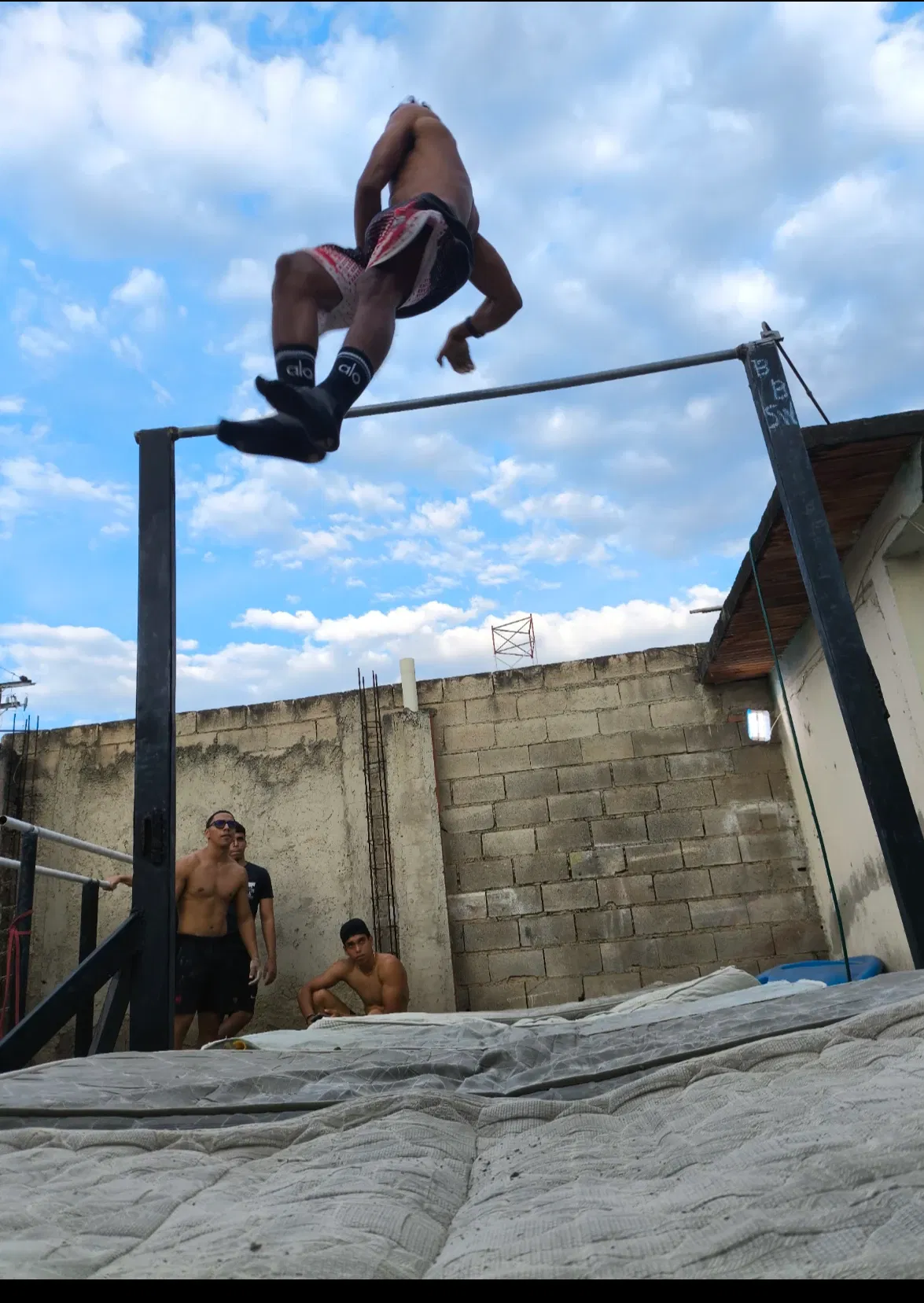 M1d6EwM4bavXYyUh_1000322110.webp