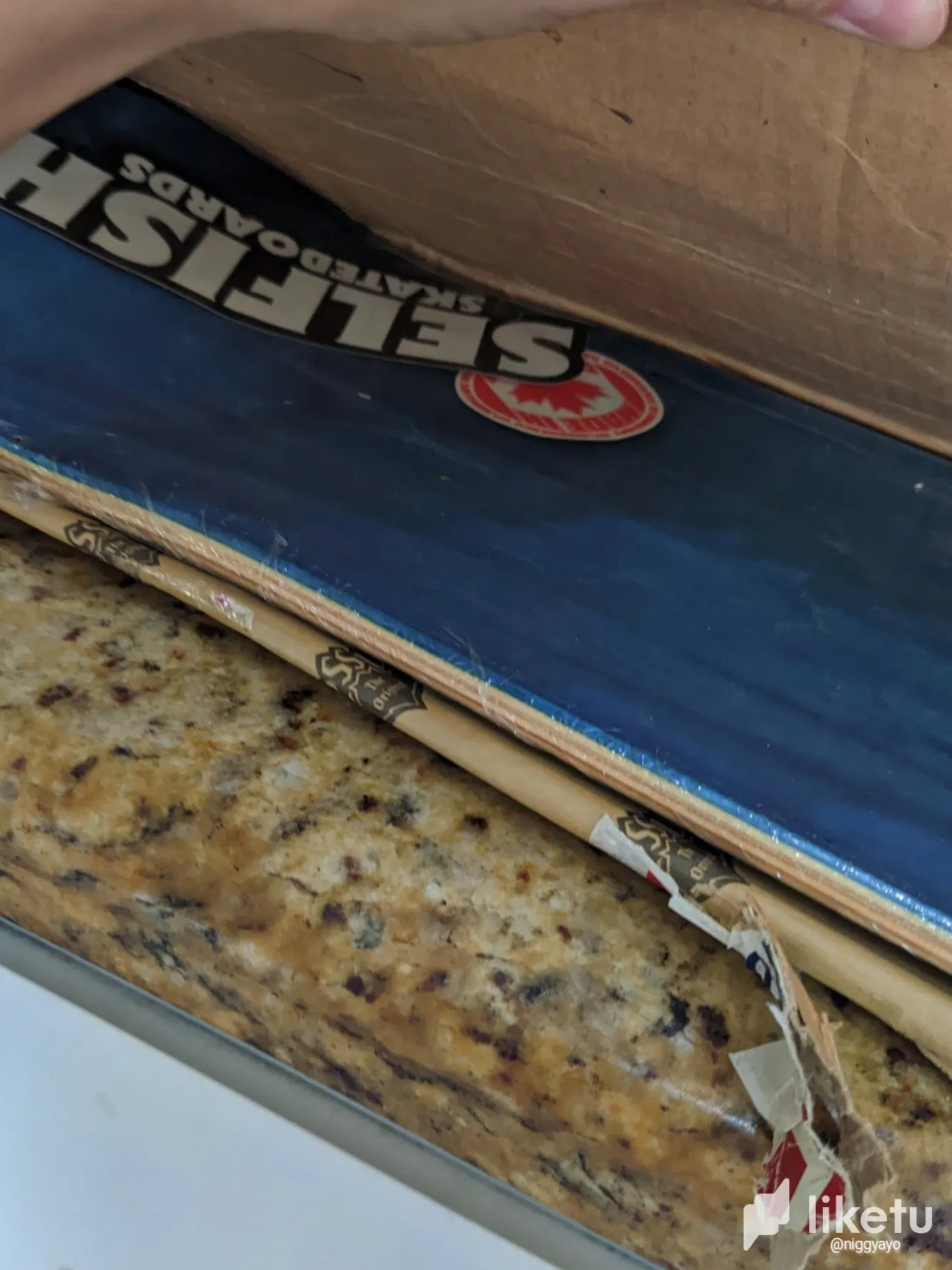 I already have my new skateboarding board in my hands thanks to Hive and Hive Skate community!